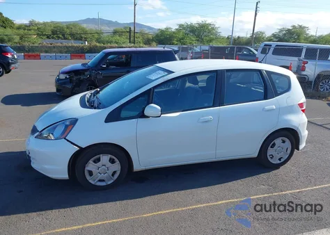 2013 Honda Fit from USA, damaged, VIN JHMGE8H30DC069111